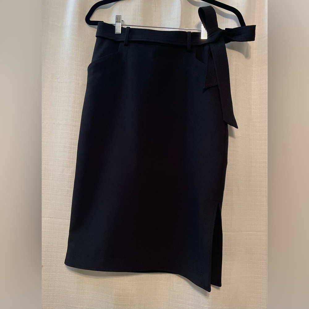 Ann Taylor black belted pencil skirt size 2